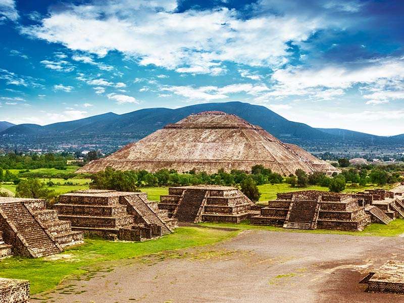 Pyramids of the Sun Pyramids of the Sun