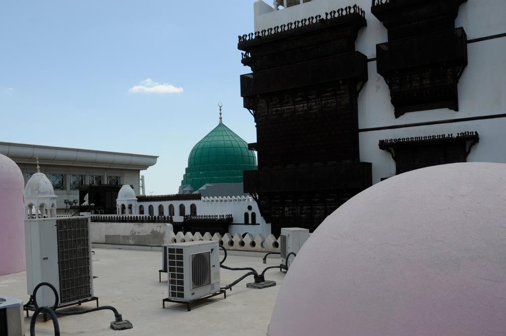 title of travel guide wiki